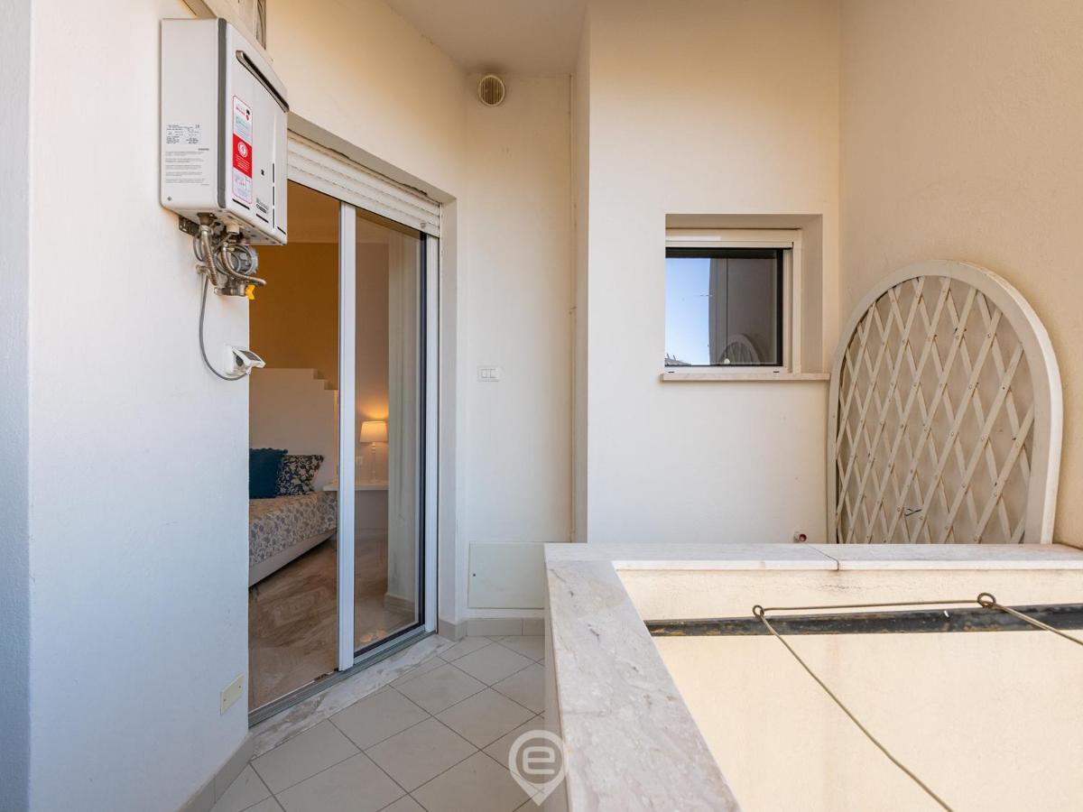 Cityscape Vista Apartment Κάλιαρι Εξωτερικό φωτογραφία